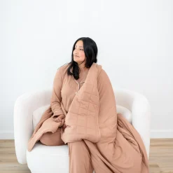 Kyte Baby Adult Quilted Blanket in 2.5 Latte Hot
