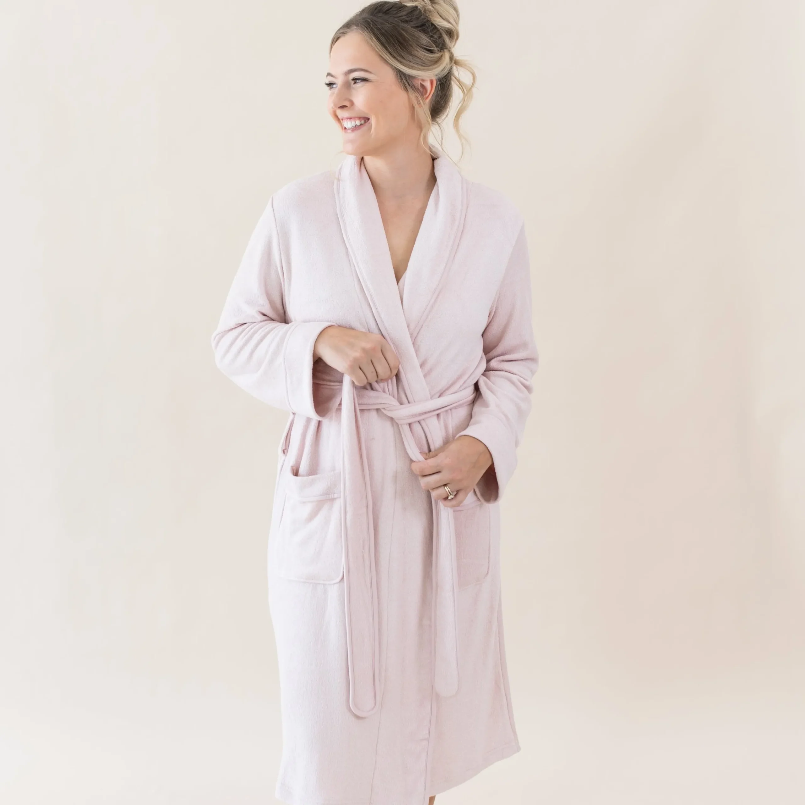 Kyte Baby Adult Robe in Blush Best