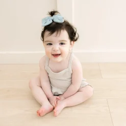 Kyte Baby Bamboo Muslin Alligator Clip Bow in Mist