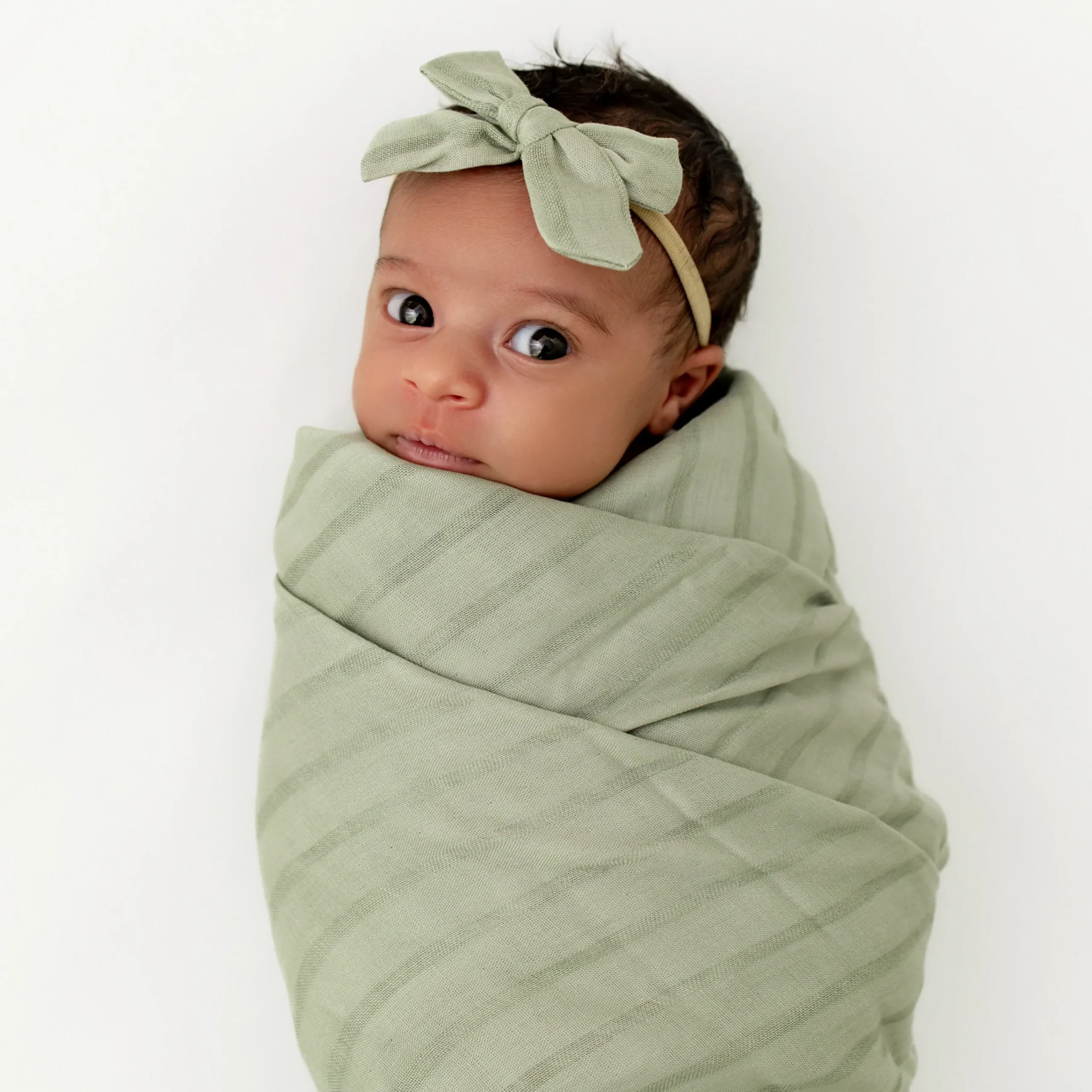 Kyte Baby Bamboo Muslin Medium Bow in Jojoba Best
