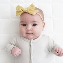 Kyte Baby Bamboo Muslin Medium Bow in Sandcastle Online