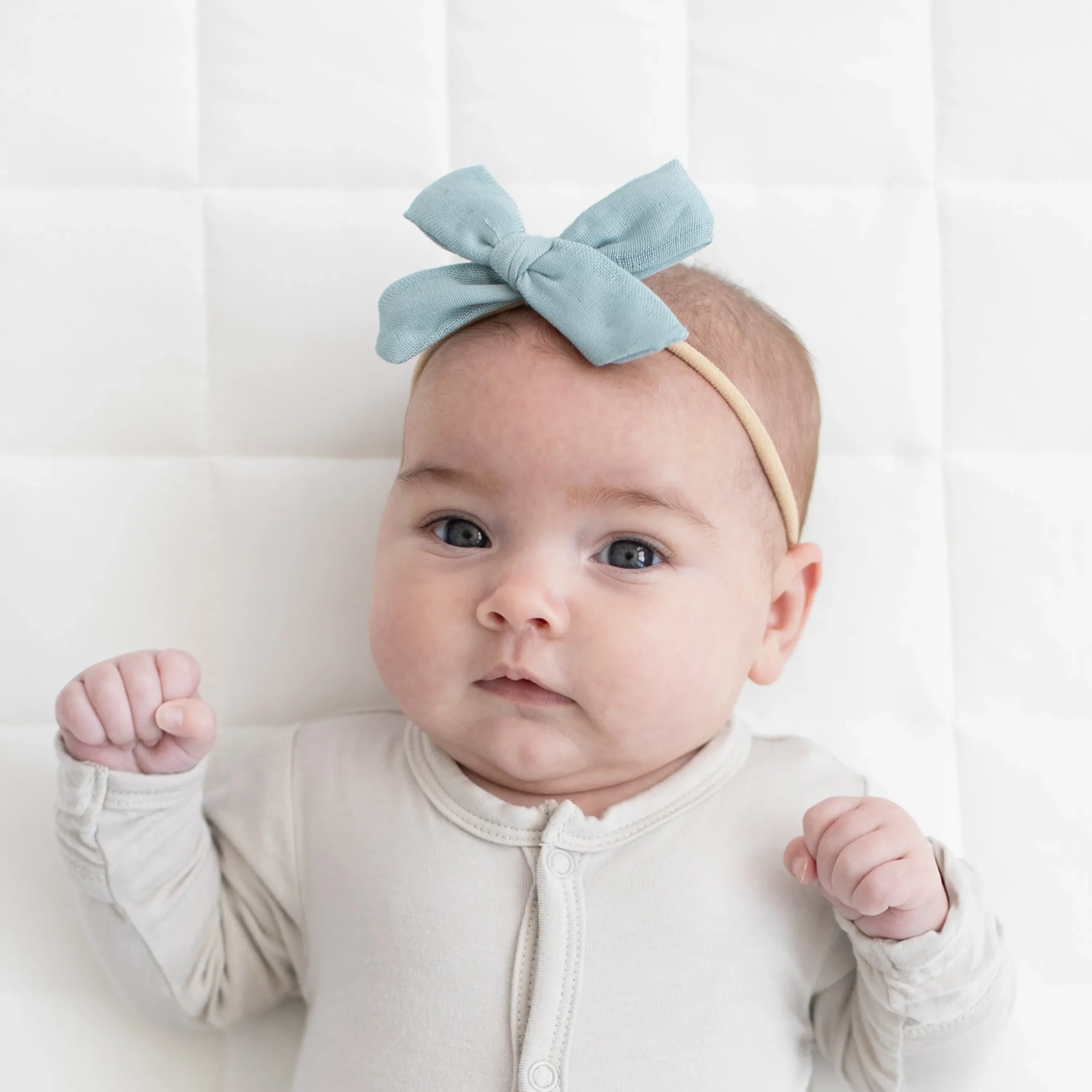 Kyte Baby Bamboo Muslin Medium Bow in Mist Clearance