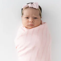 Kyte Baby Bamboo Muslin Tiny Bow in Blush Best