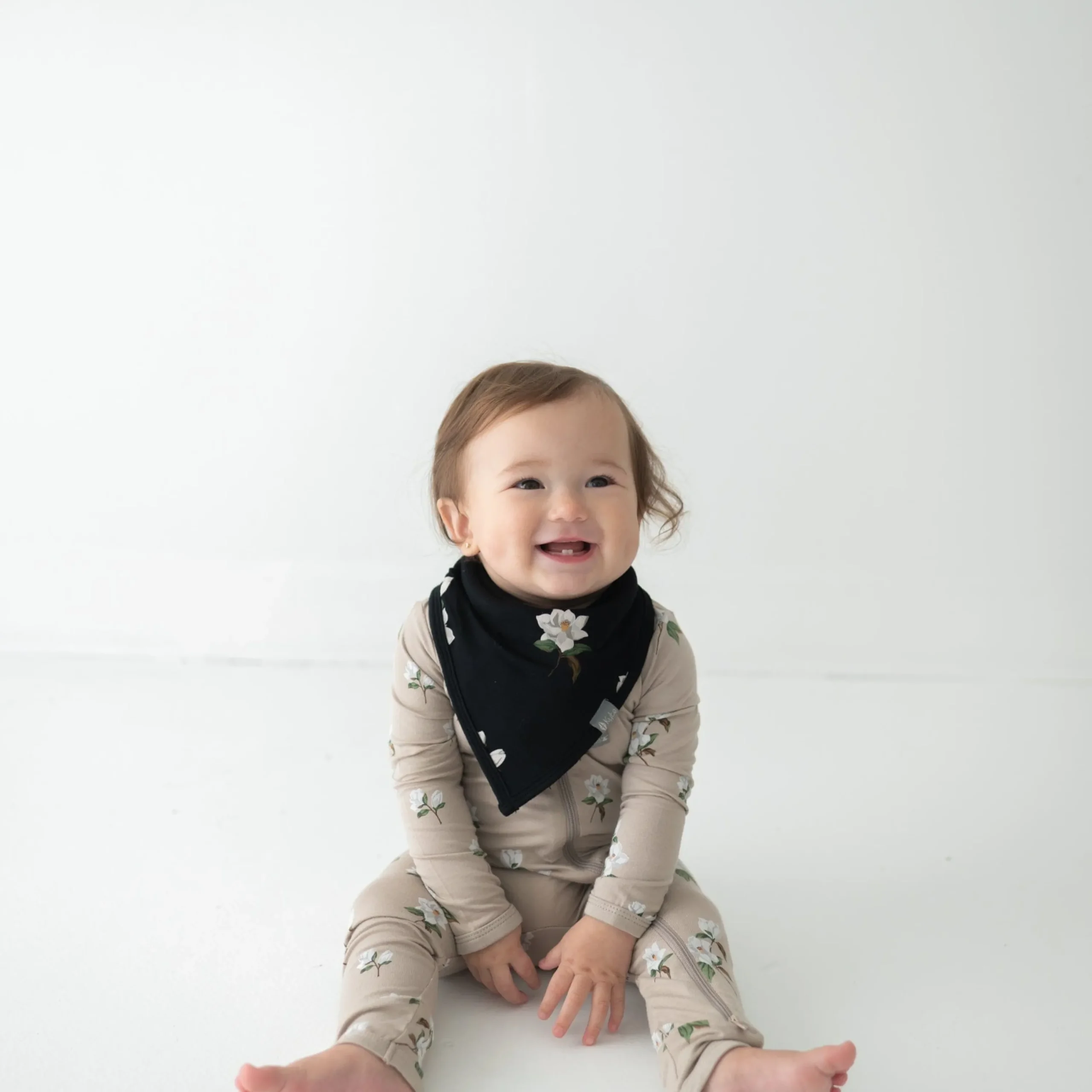 Kyte Baby Bib in Big Midnight Magnolia Discount