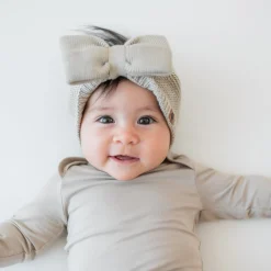 Kyte Baby Chunky Knit Bow Headband in Almond Sale