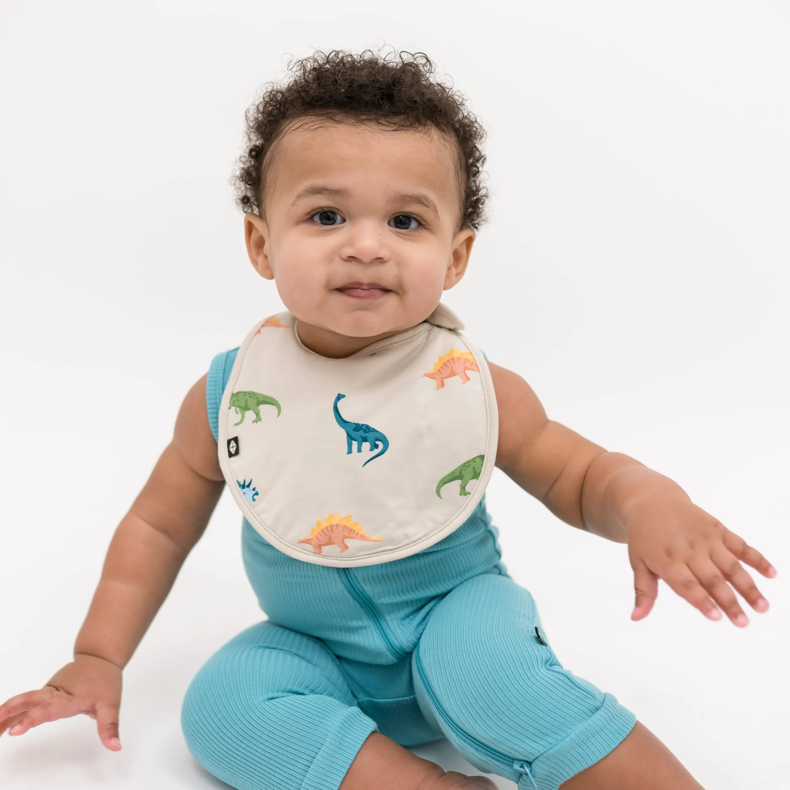 Kyte Baby Cushy Bib in Ecru Roar Online