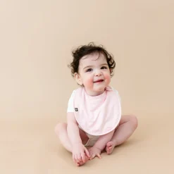 Kyte Baby Cushy Bib in Sakura New