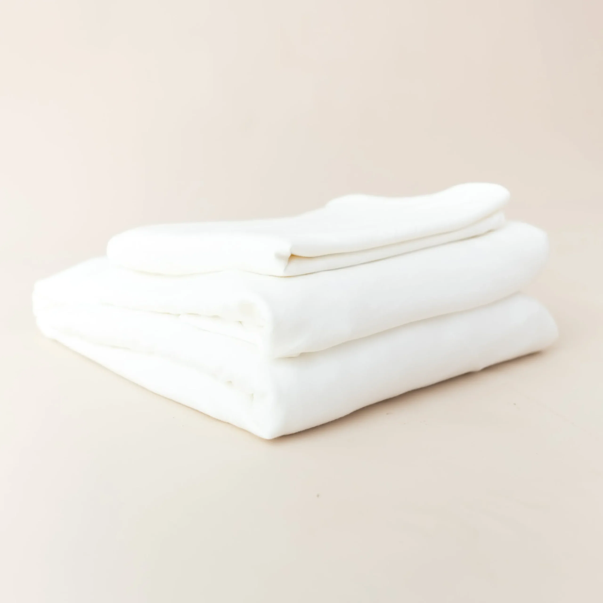Kyte Baby Fitted Sheet with Pillowcases in Cloud Discount