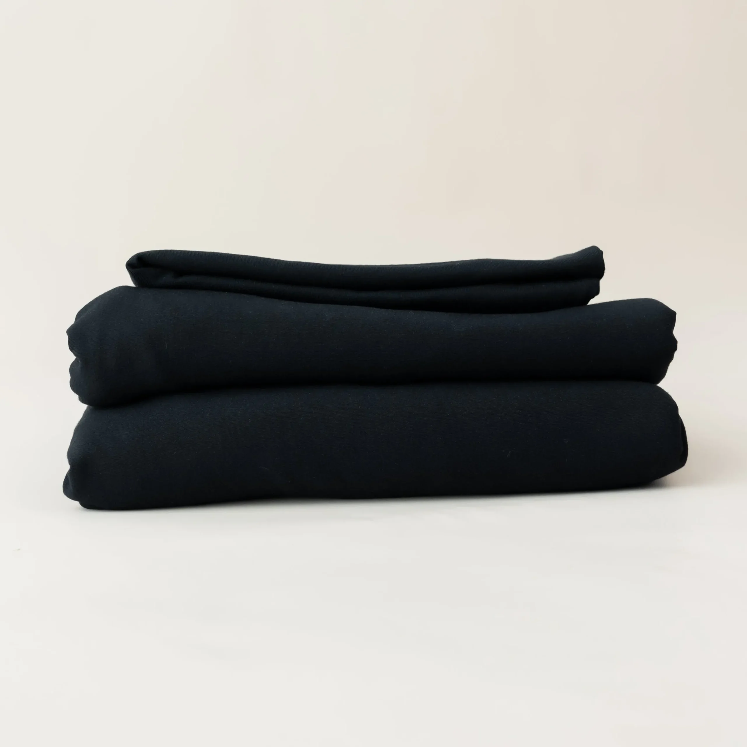 Kyte Baby Fitted Sheet with Pillowcases in Midnight Sale