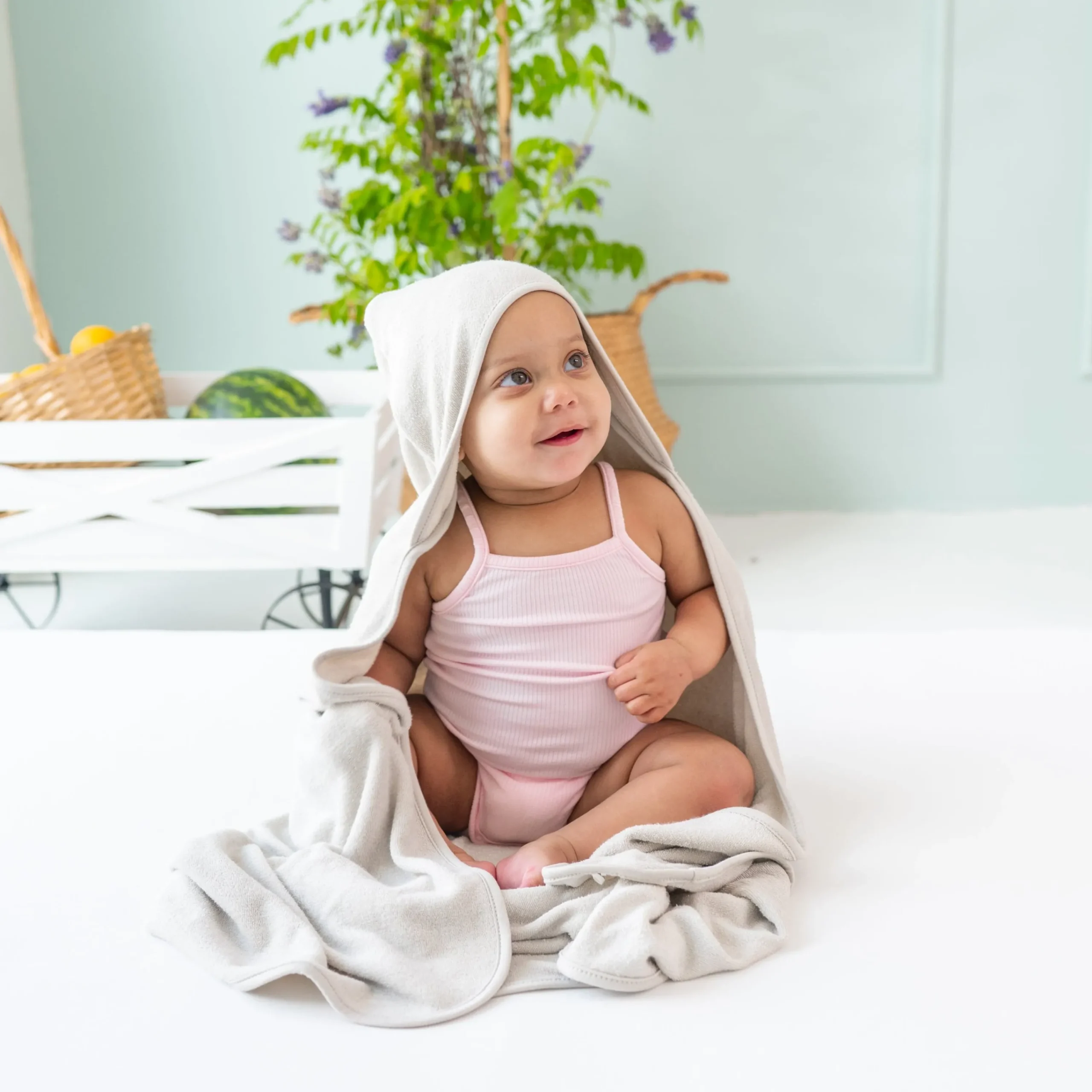 Kyte Baby Hooded Bath Towel in Oat Online