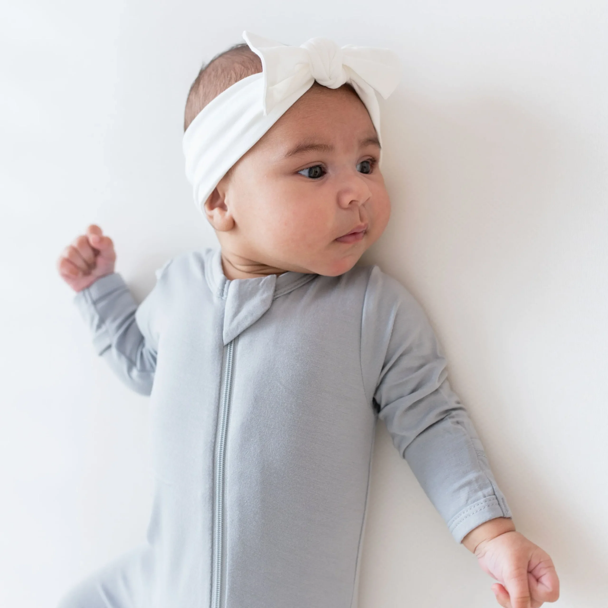 Kyte Baby Knotted Bow Headband in Cloud Sale