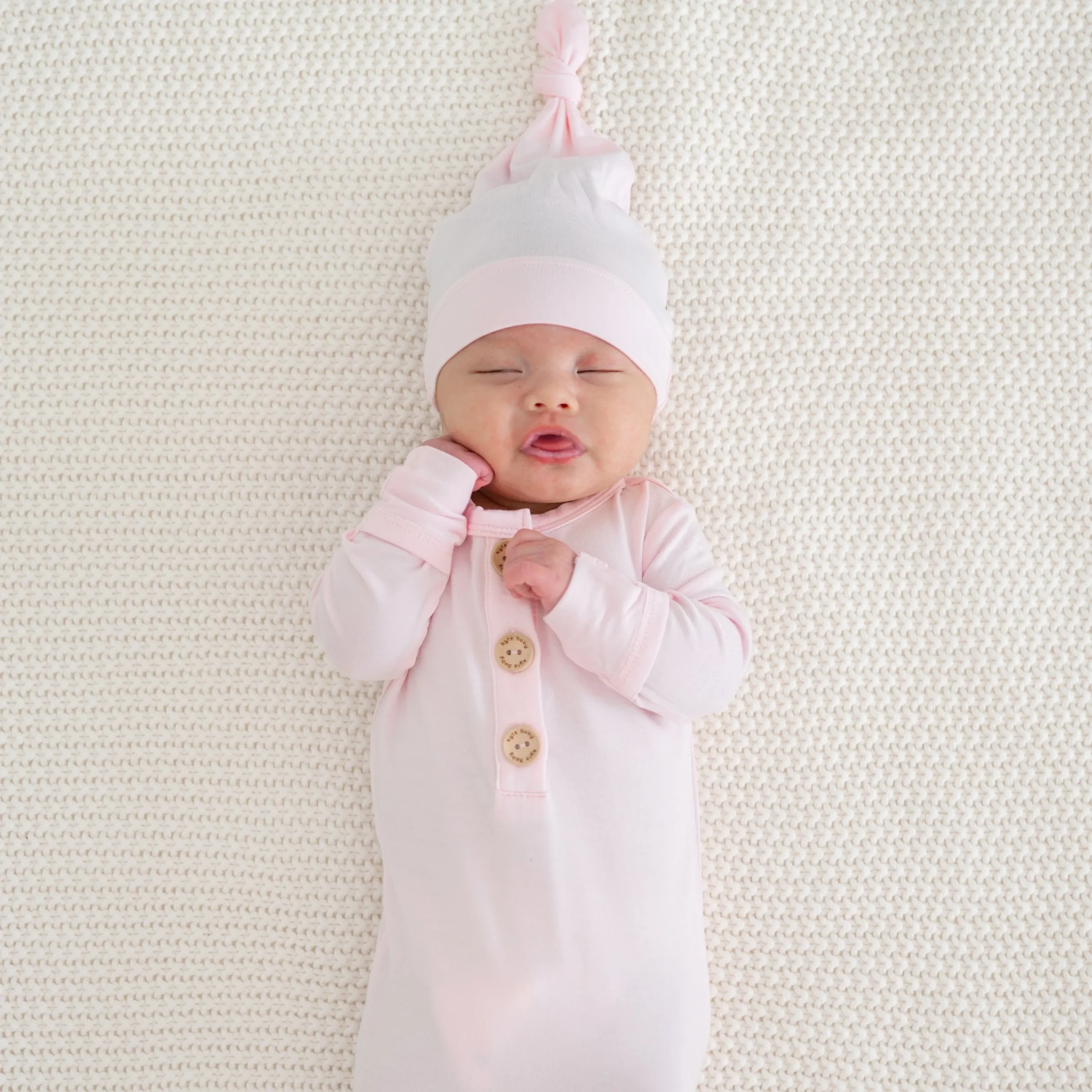 Kyte Baby Knotted Cap in Sakura Hot