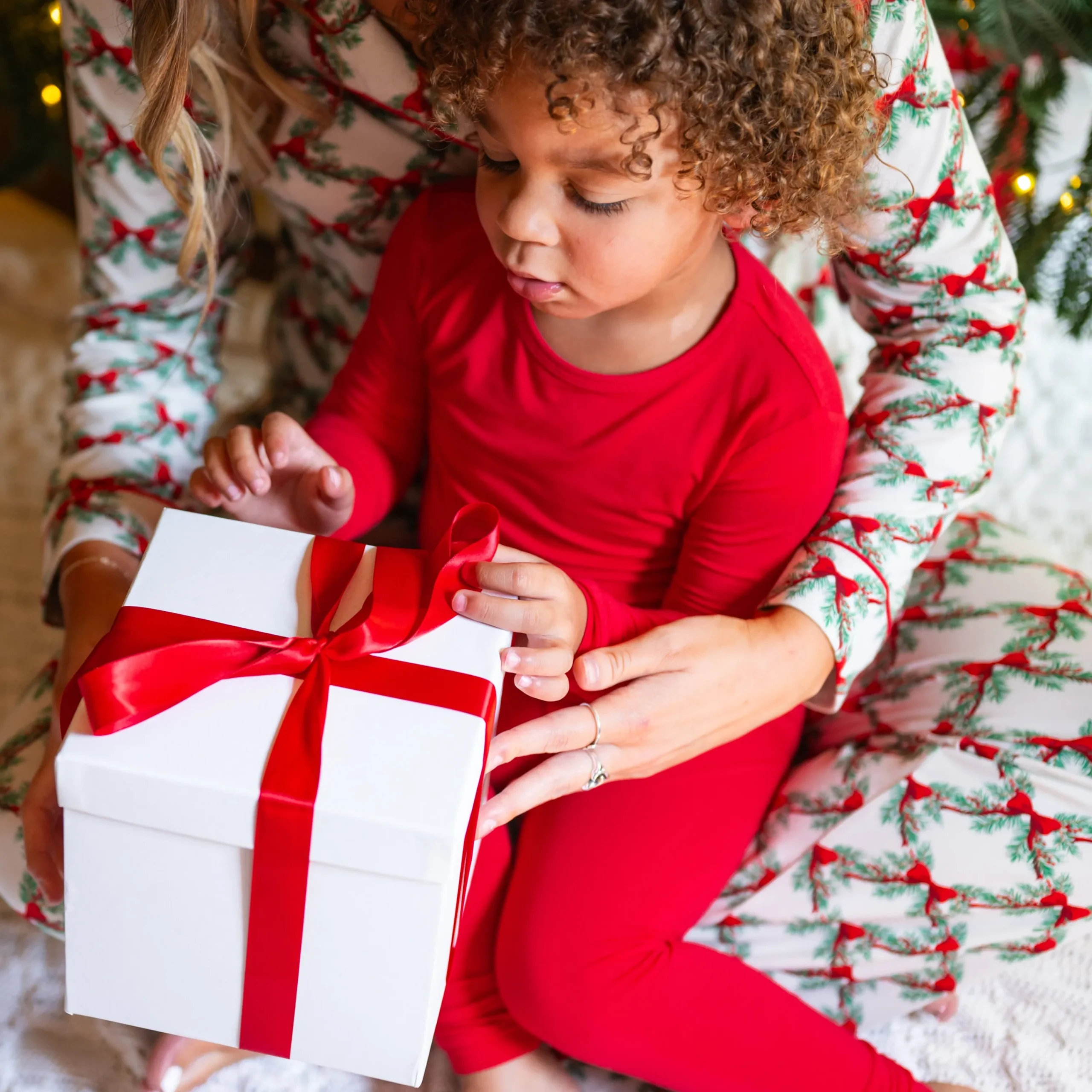 Kyte Baby Long Sleeve Pajamas in Cardinal Online