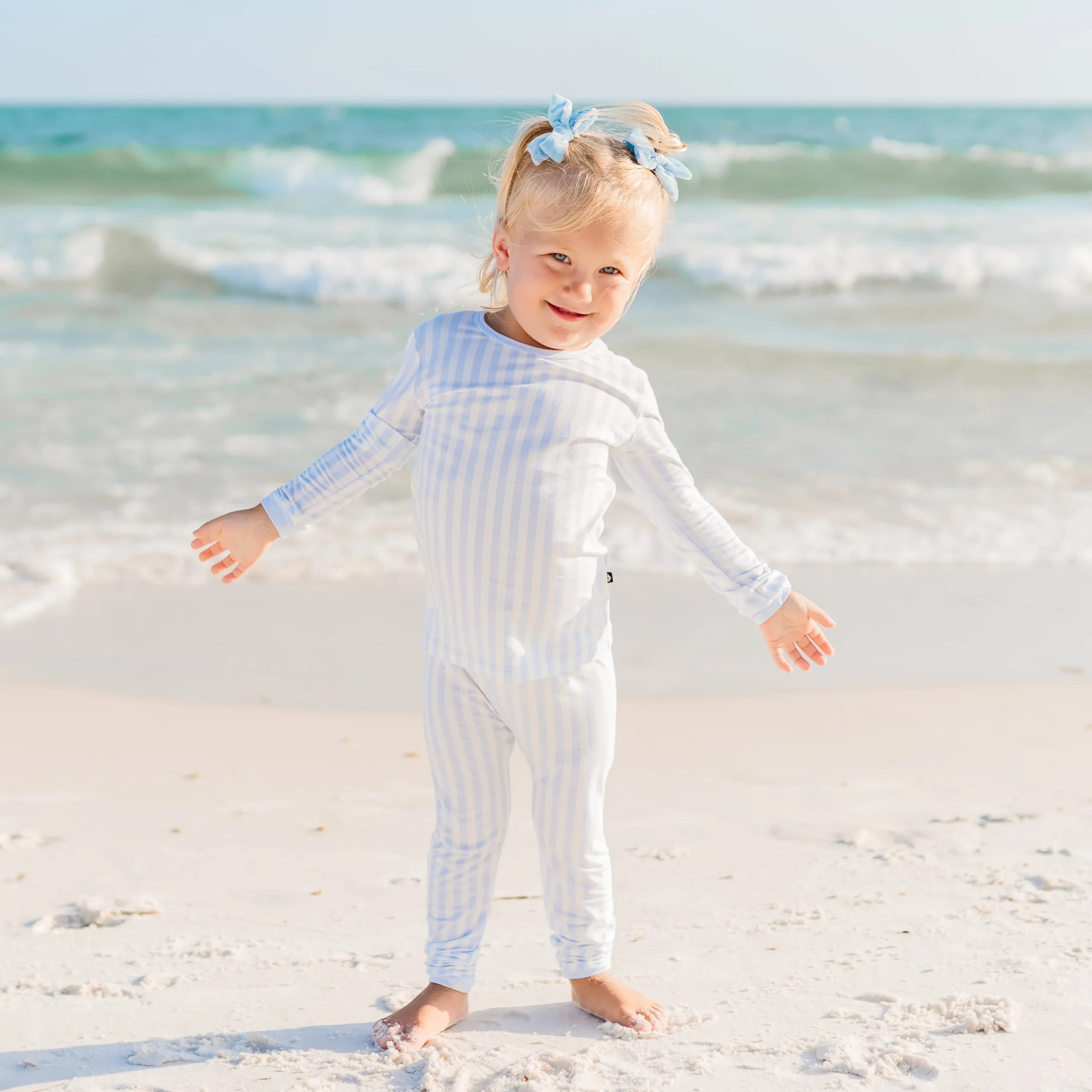 Kyte Baby Long Sleeve Pajamas in Small Mist Stripe Best