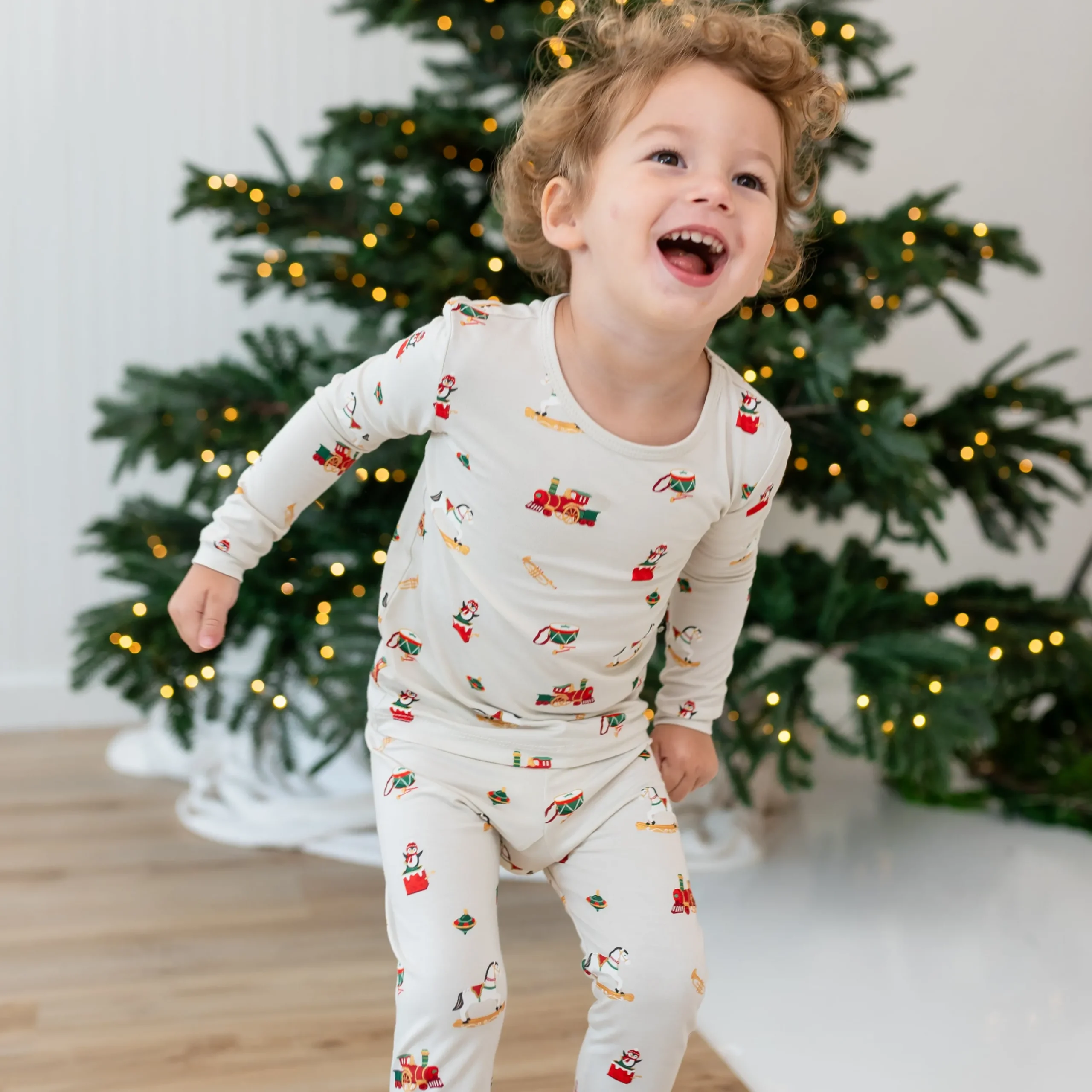 Kyte Baby Long Sleeve Pajamas in Vintage Toys Discount