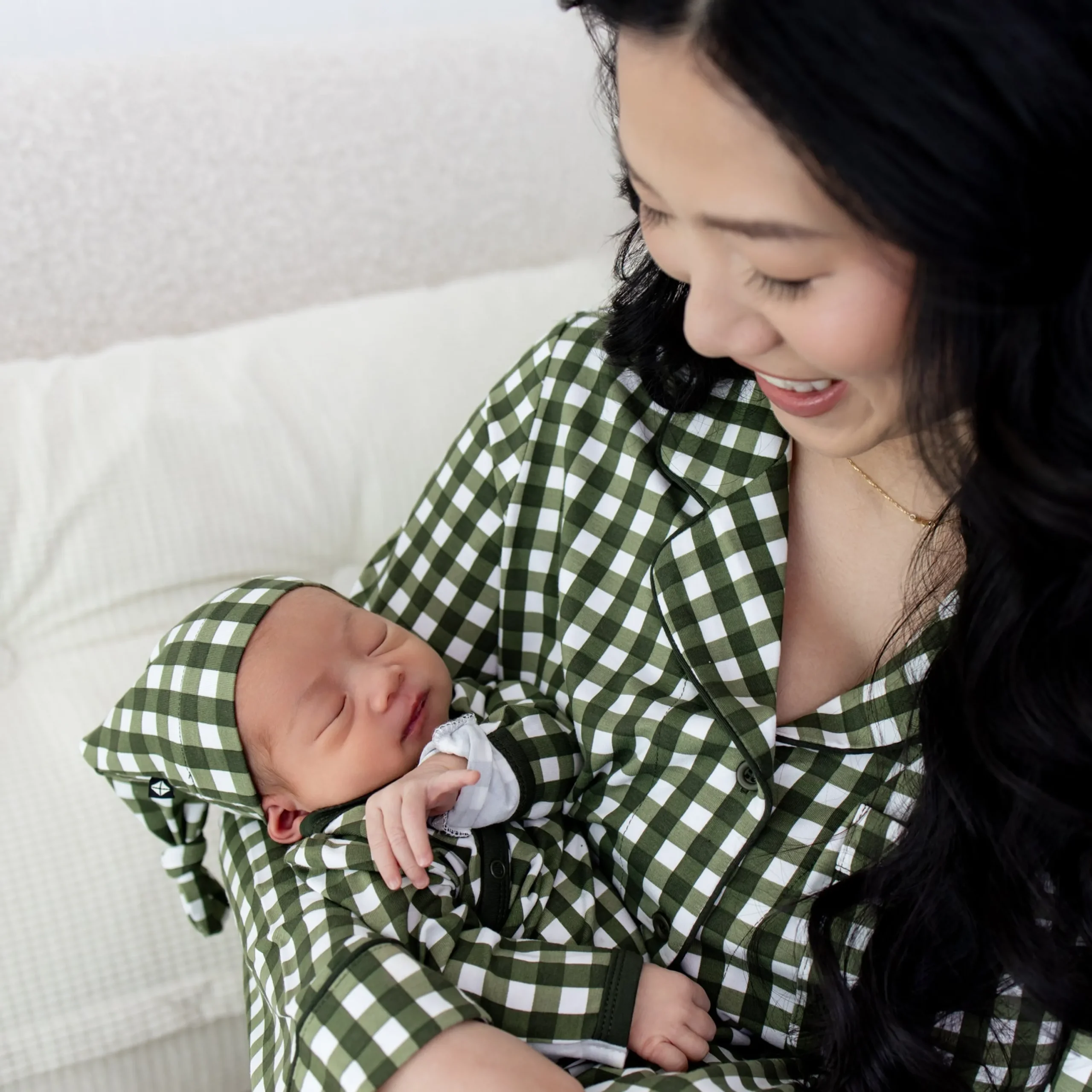 Kyte Baby Long-Sleeved Women's Pajama Set in Gingham Fir
