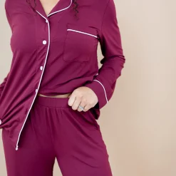 Kyte Baby Long-Sleeved Women's Pajama Set in with Cloud Trim Burgundy Hot