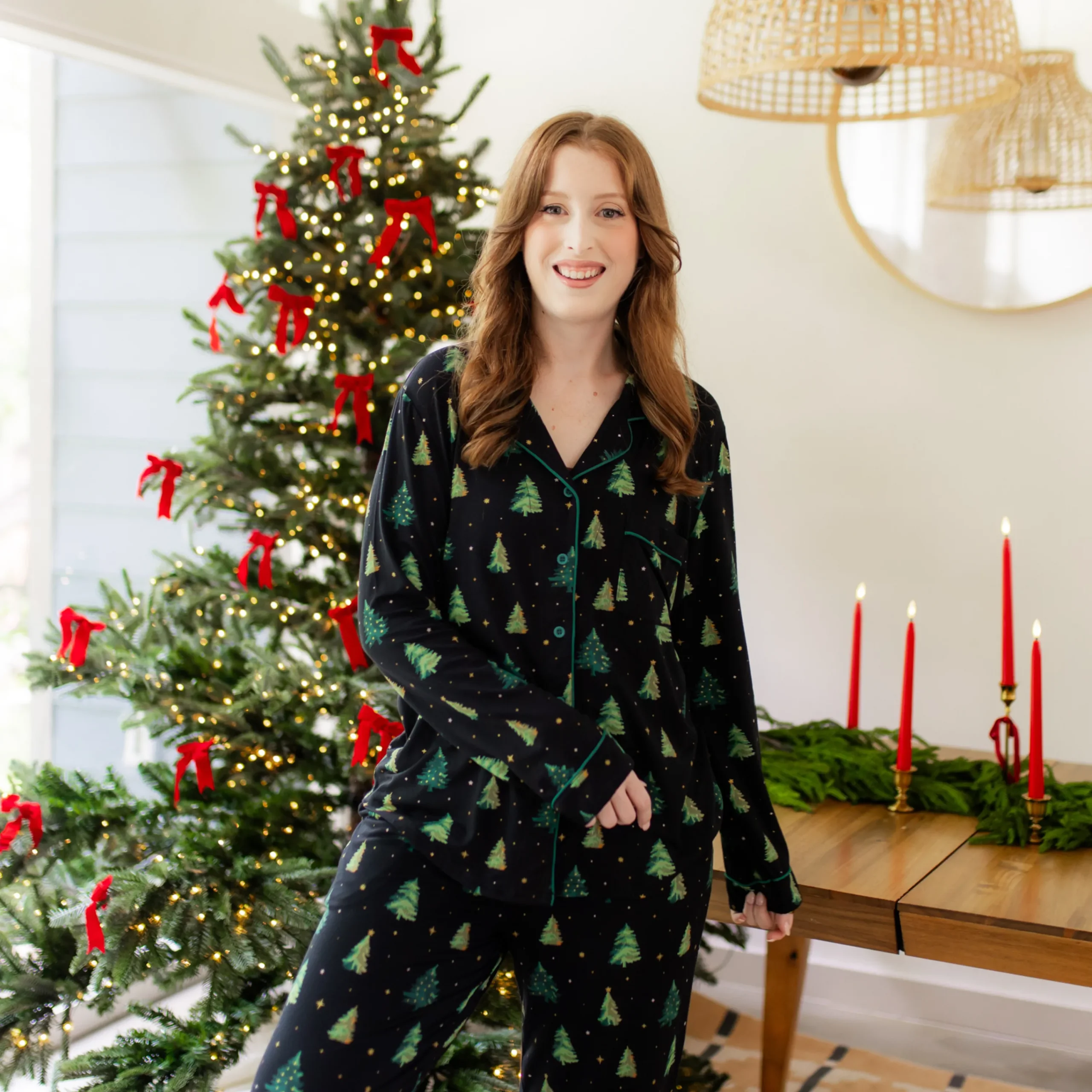 Kyte Baby Long-Sleeved Women's Pajama Set in Twinkle Tree Hot