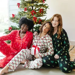 Kyte Baby Long-Sleeved Women's Pajama Set in Holiday Bow Best