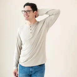 Kyte Baby Men's Long Sleeve Henley Top in Bisque