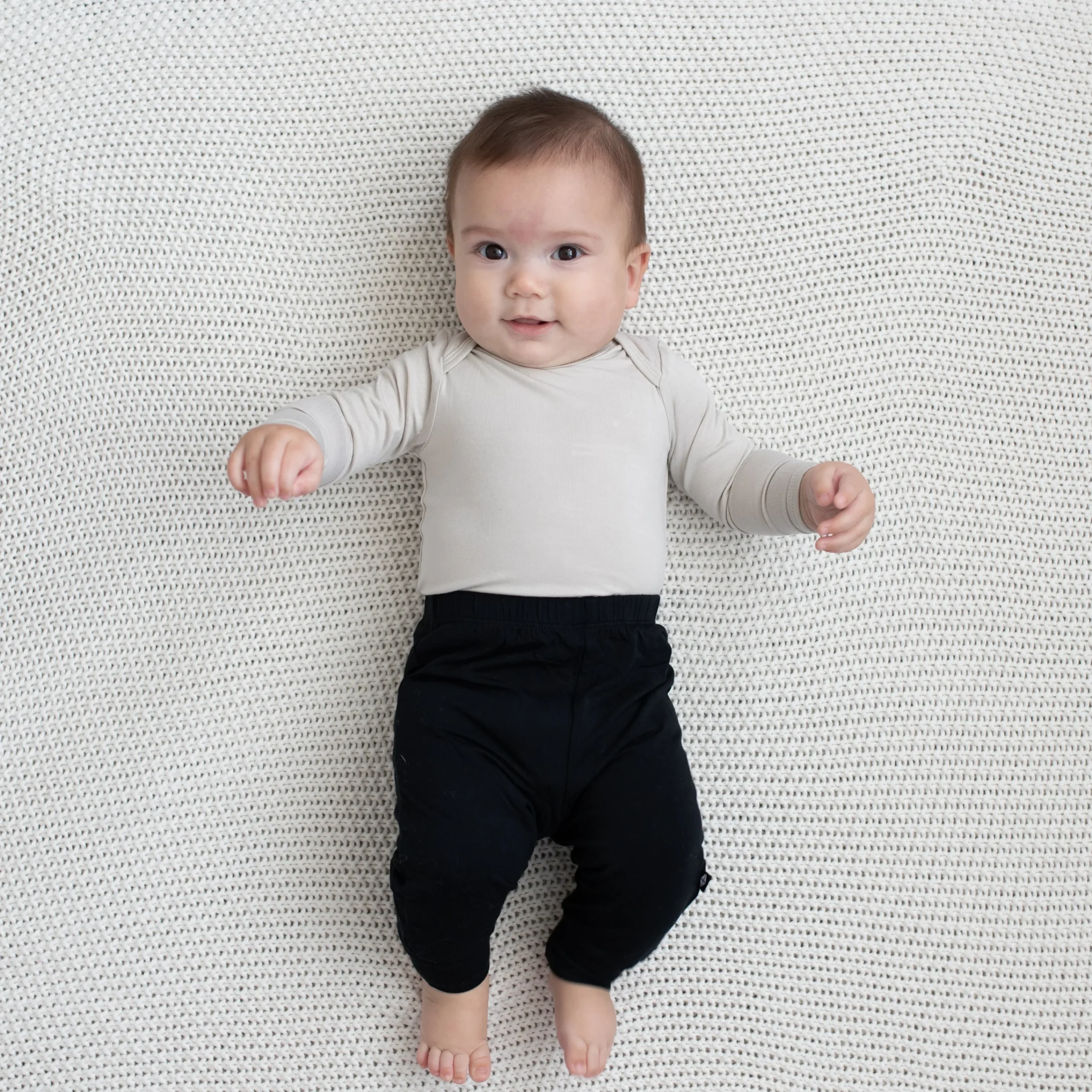 Kyte Baby Pant in Midnight Hot