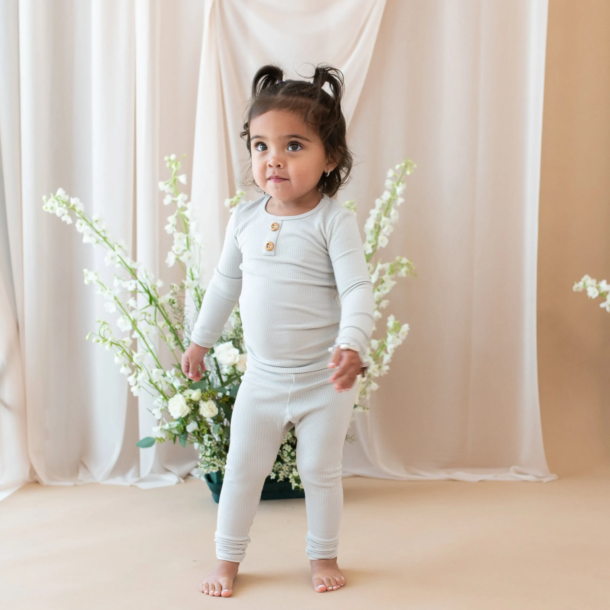 Kyte Baby Ribbed Henley Set in Oat Online