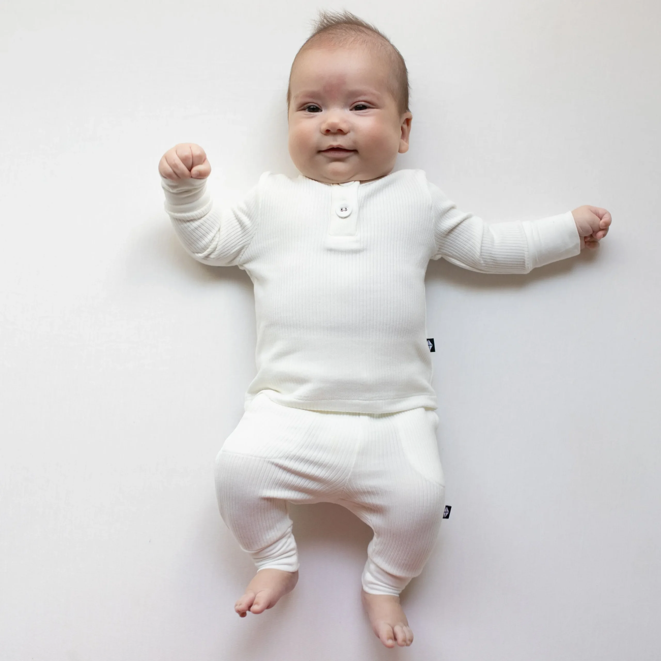 Kyte Baby Ribbed Infant Henley Set in Cloud Best