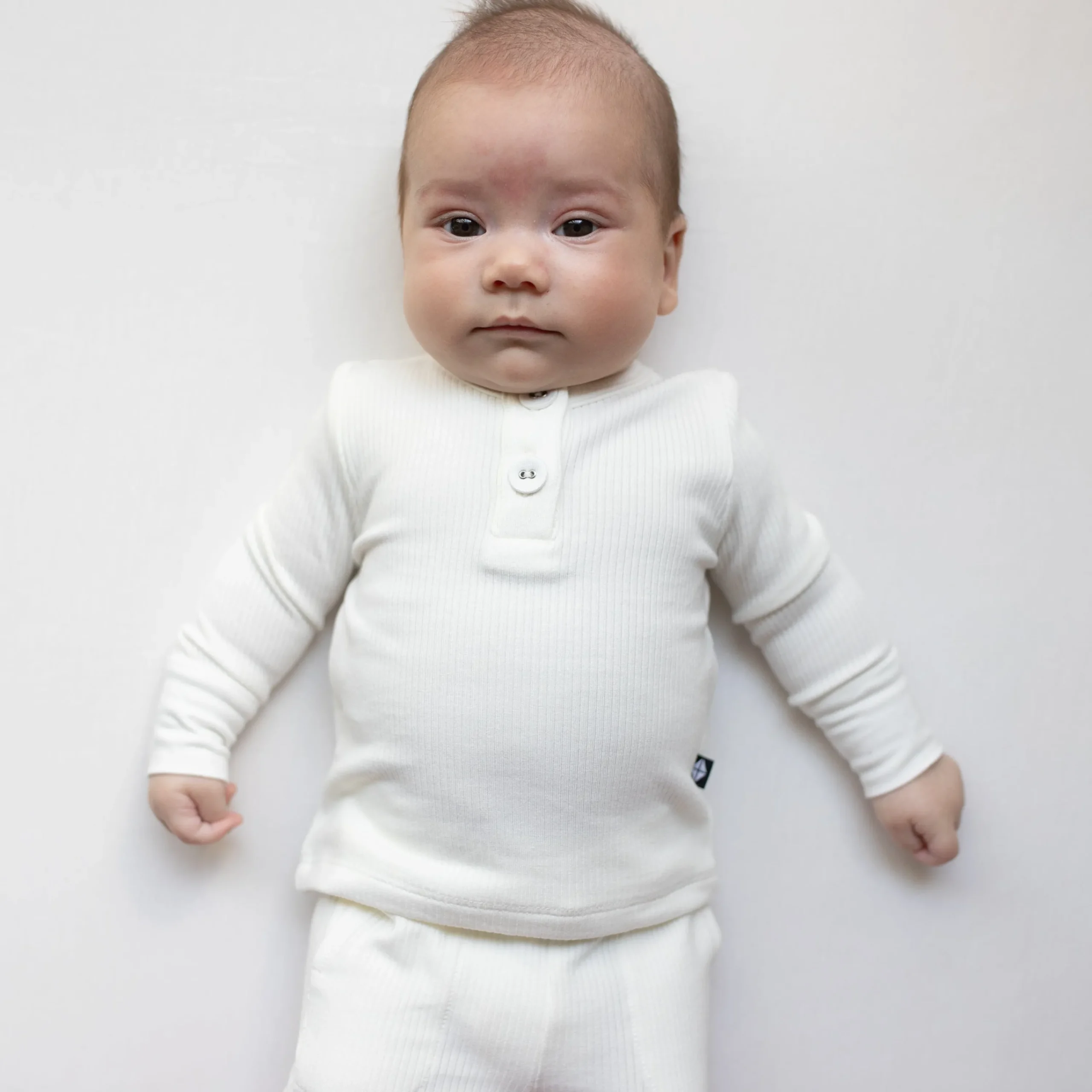 Kyte Baby Ribbed Infant Henley Set in Cloud Best