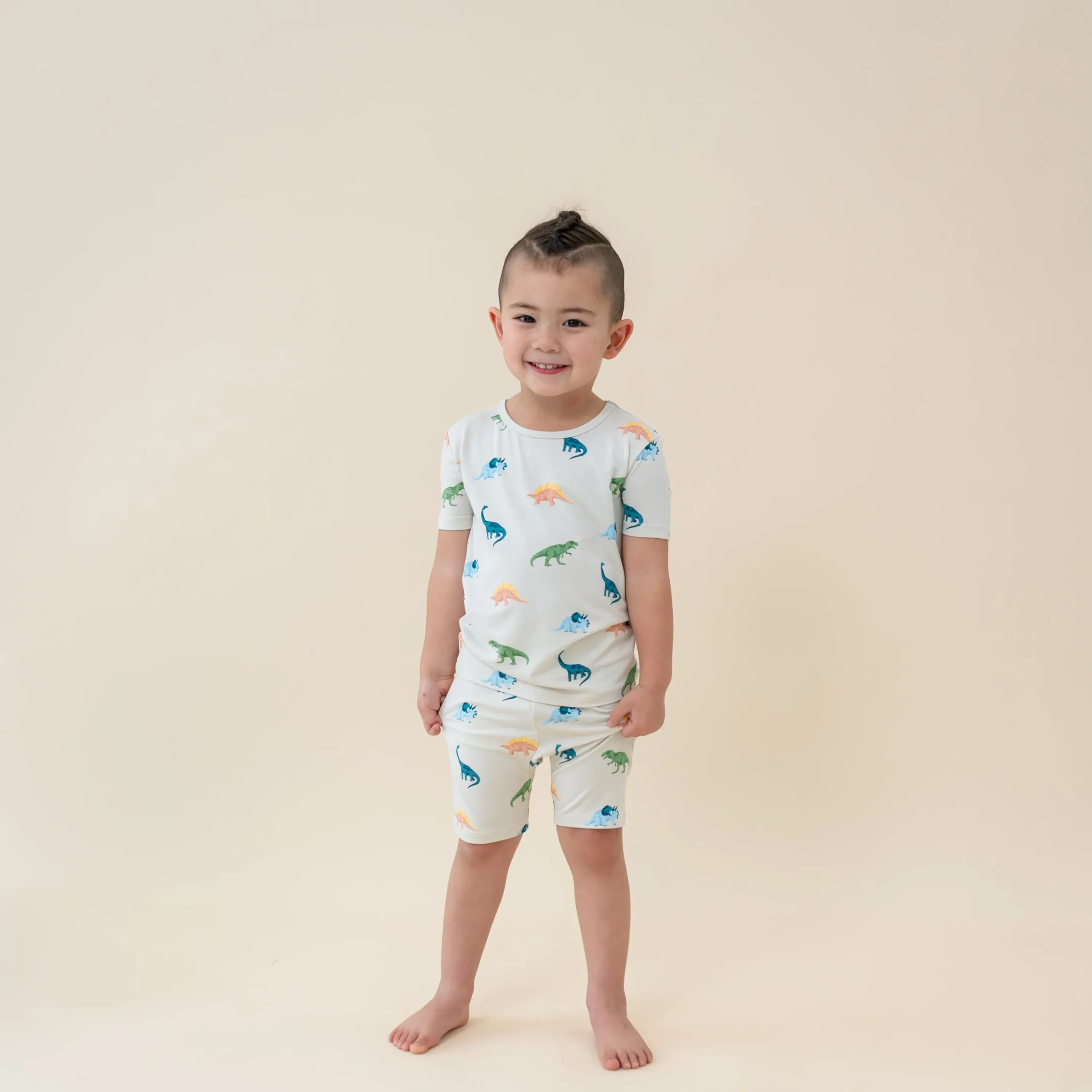 Kyte Baby Short Sleeve Pajamas in Ecru Roar Best