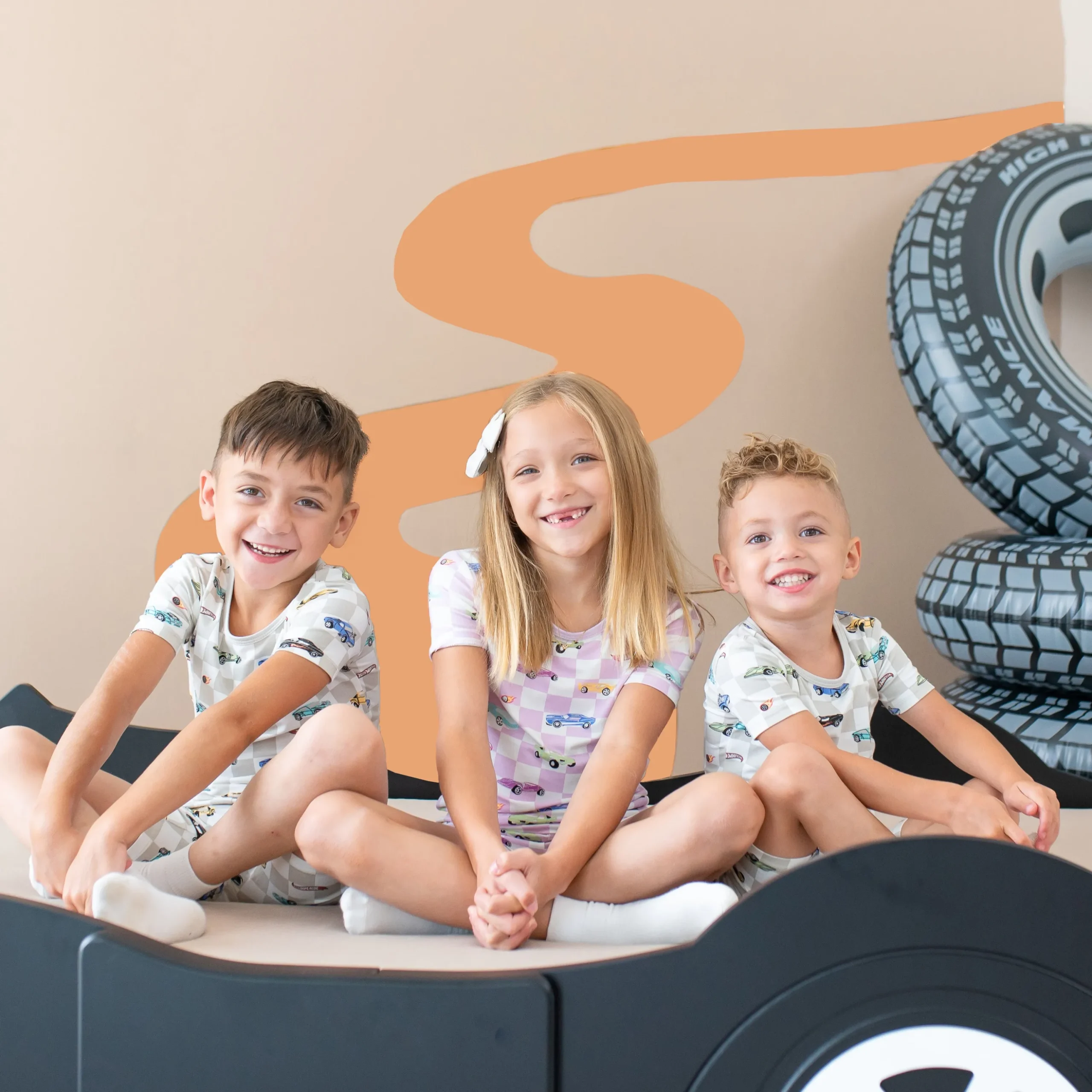 Kyte Baby Short Sleeve Pajamas in Fast and Fierce Hot