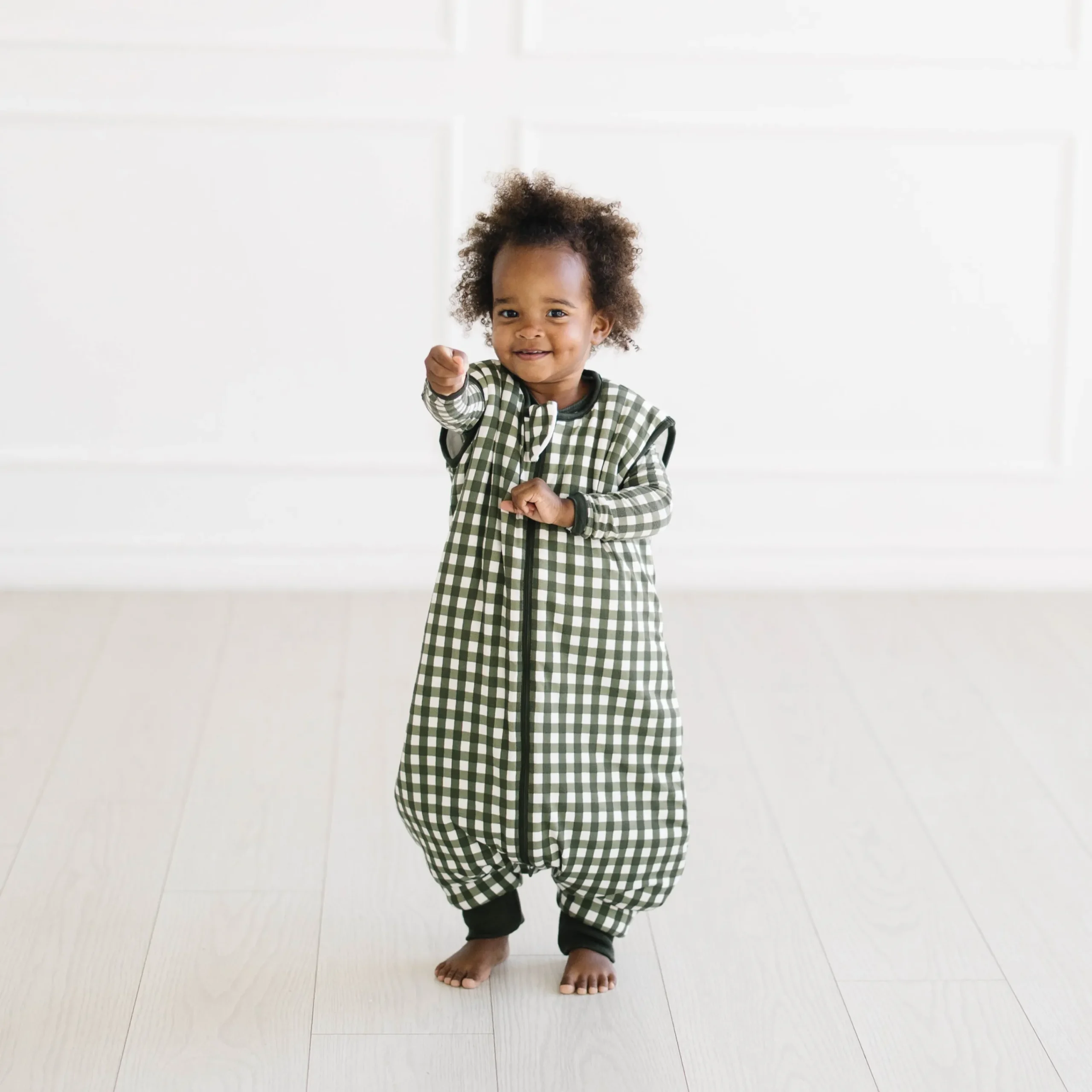 Kyte Baby Sleep Bag Walker in 2.5 Gingham Fir Hot