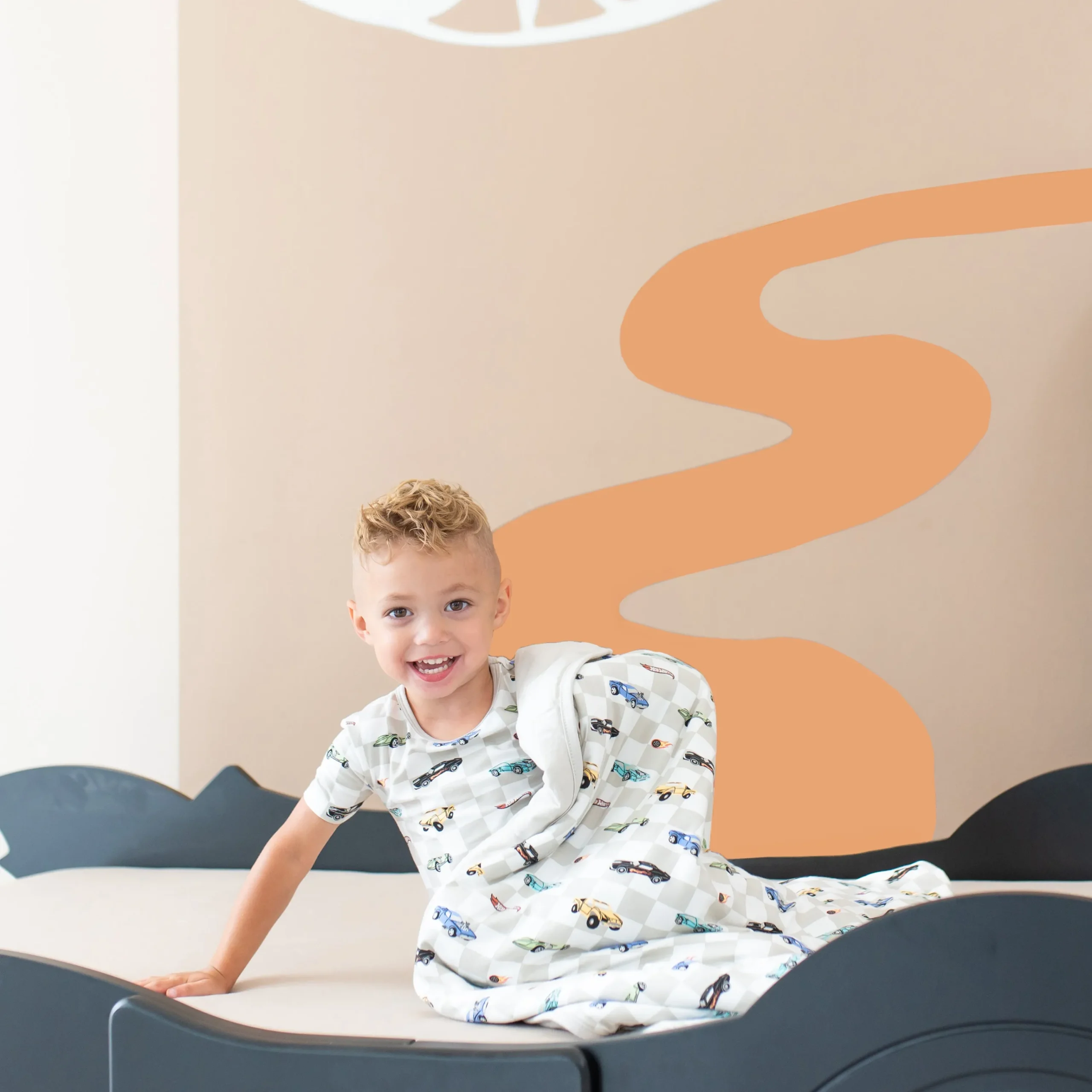 Kyte Baby Toddler Blanket in 1.0 Fast and Fierce Hot