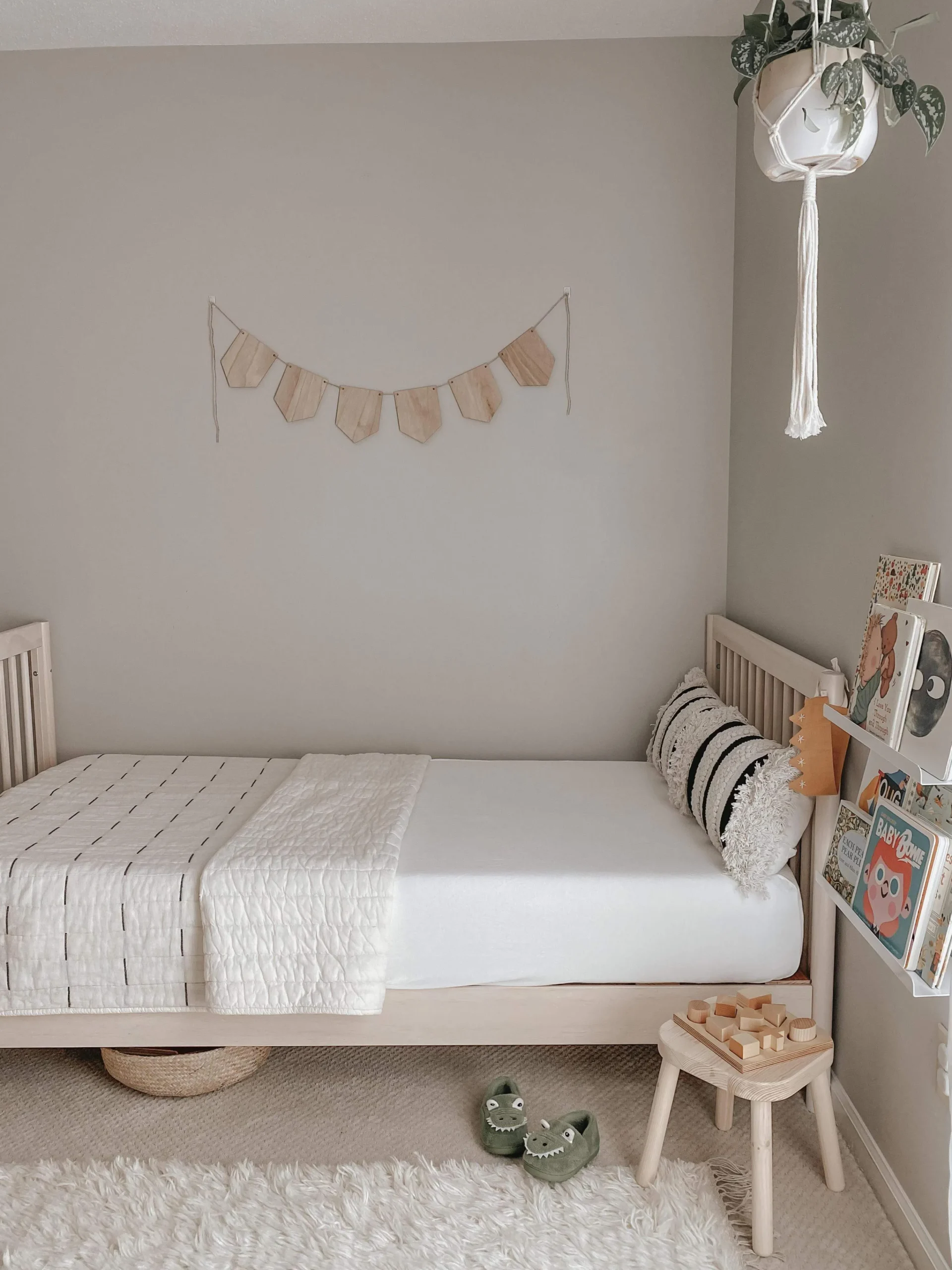 Kyte Baby Twin Sheet in Cloud Sale