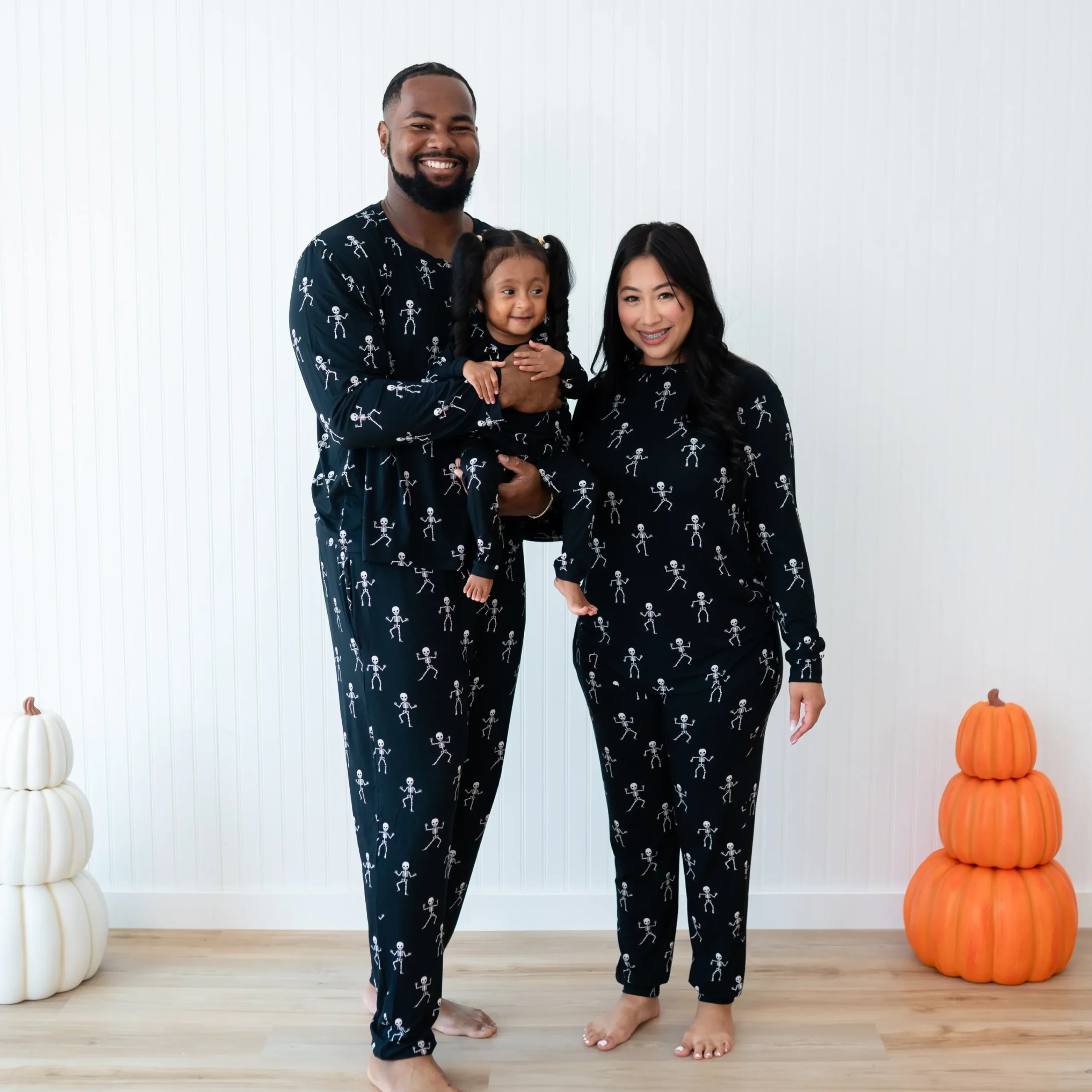 Kyte Baby Women's Jogger Pajama Set in Skeleton Best