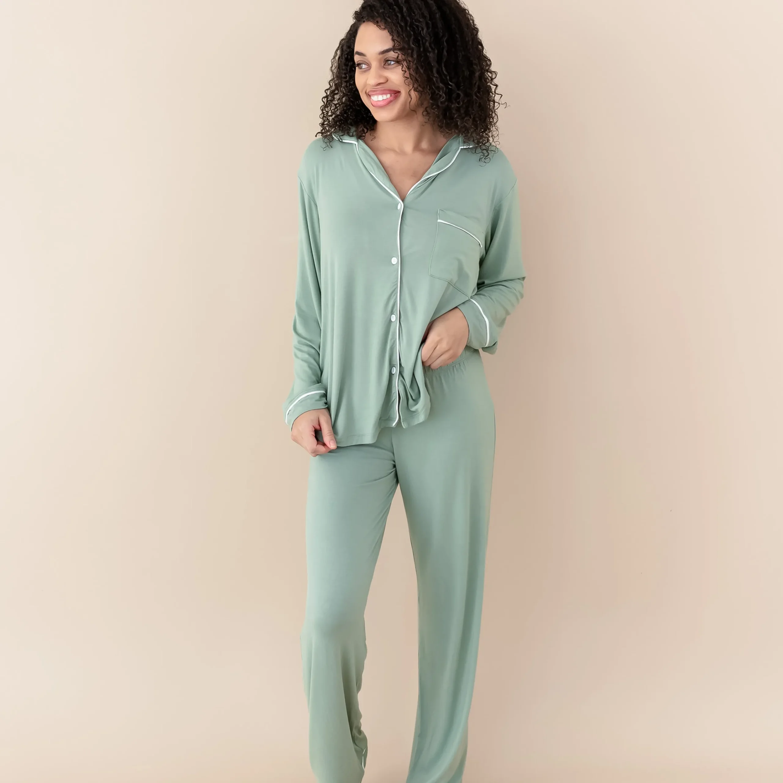 Kyte Baby Women's Long Sleeve Pajama Set in Thyme with Cloud Trim