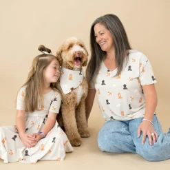 Kyte Baby Women’s Relaxed Fit V-Neck in Fluffy Dog