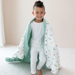 Kyte Baby Youth Blanket in 2.5 The Very Hungry Caterpillar™ and Friends