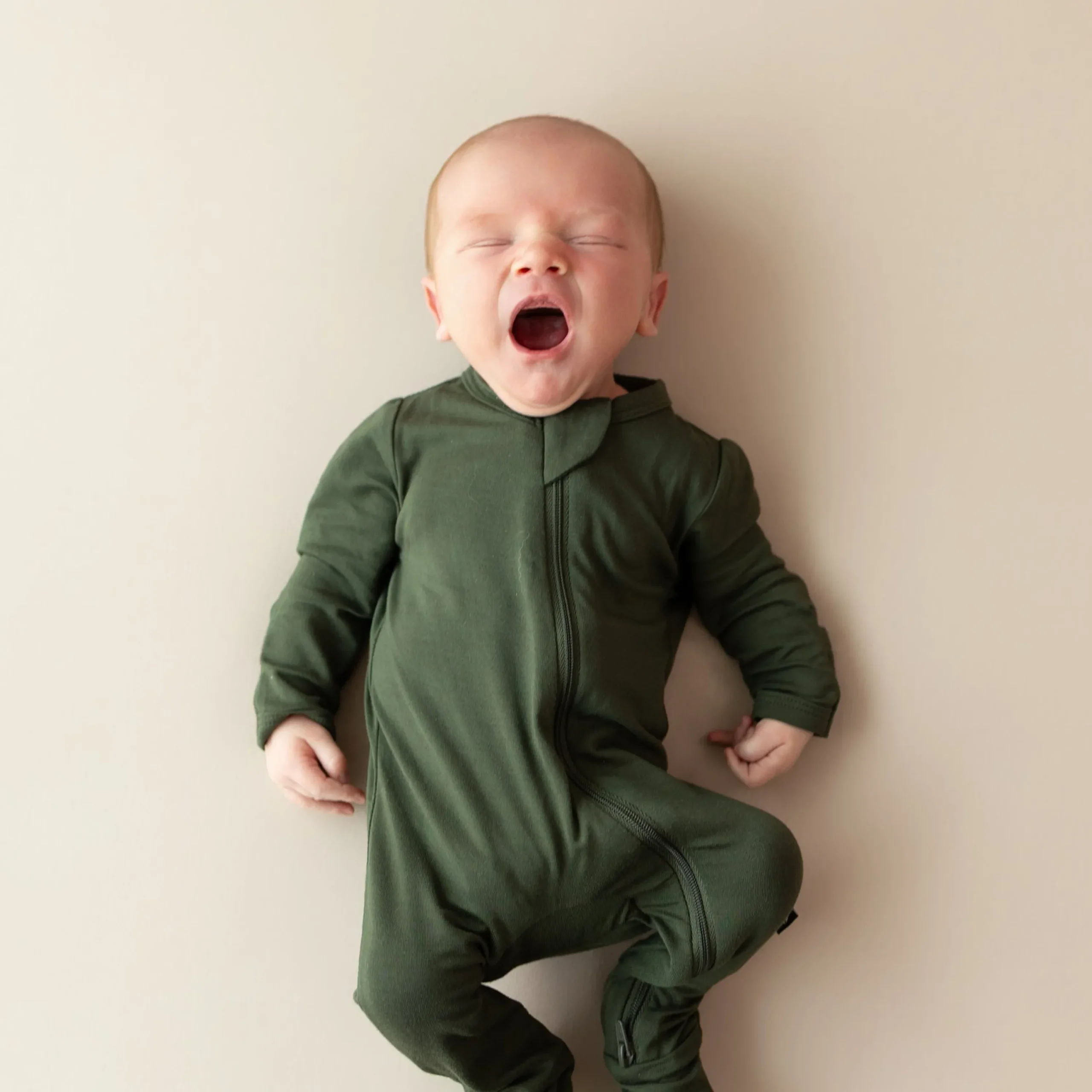 Kyte Baby Zippered Footie in Fir Hot