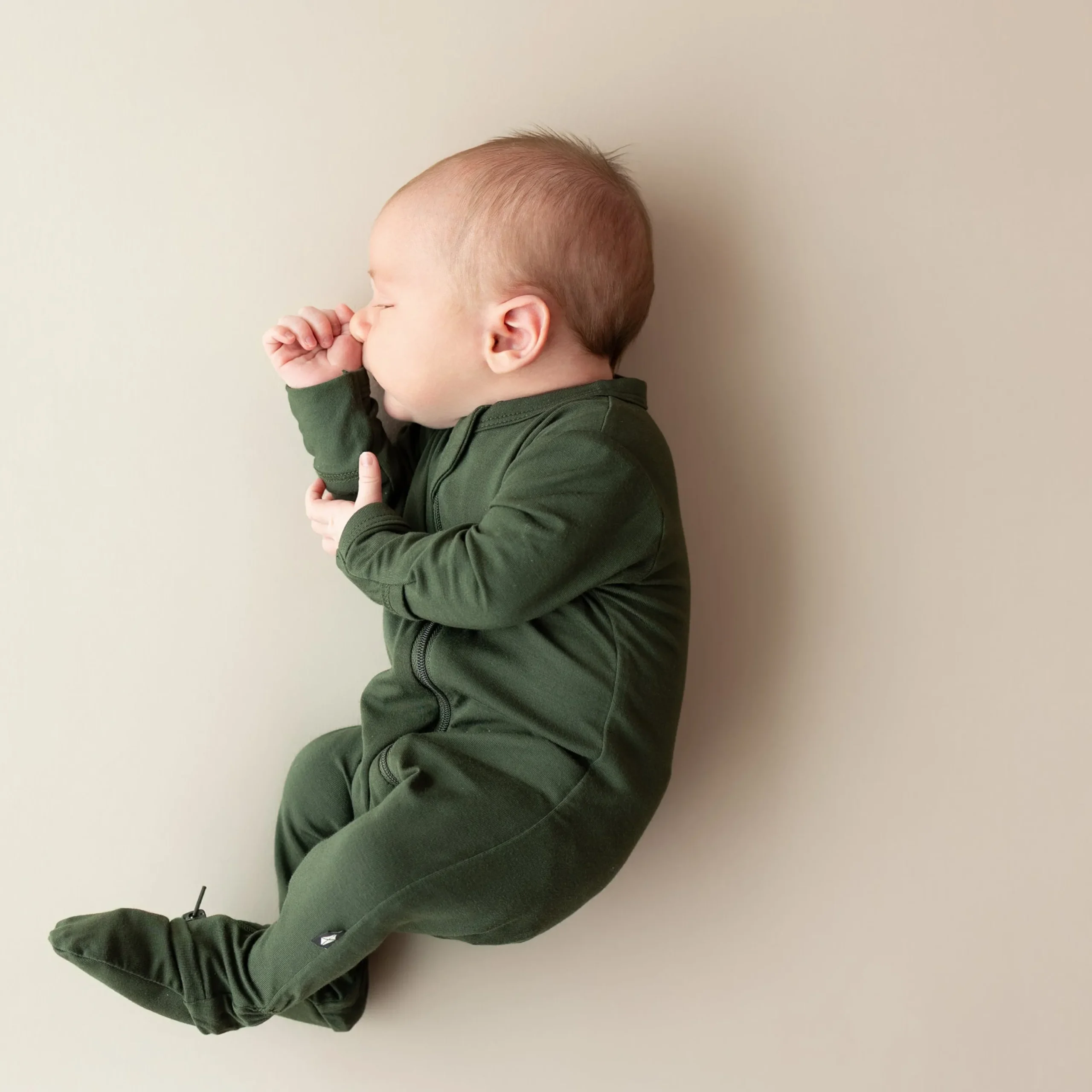 Kyte Baby Zippered Footie in Fir Hot