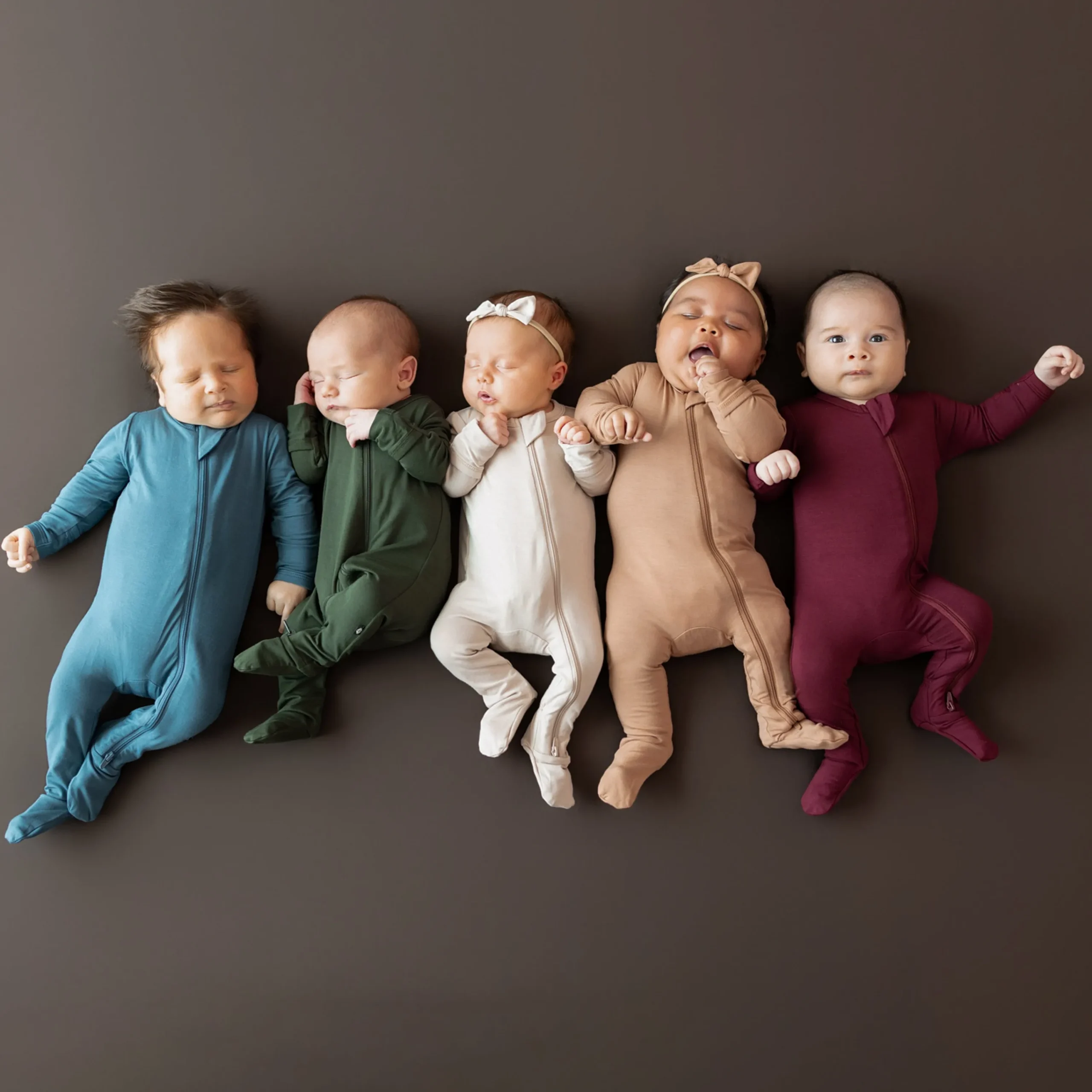 Kyte Baby Zippered Footie in Fir Hot