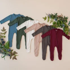 Kyte Baby Zippered Footie in Fir Hot