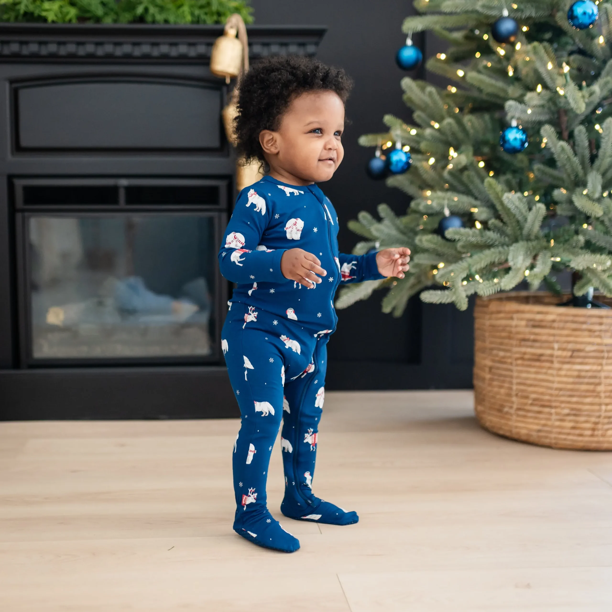 Kyte Baby Zippered Footie in Frosty Friends Online