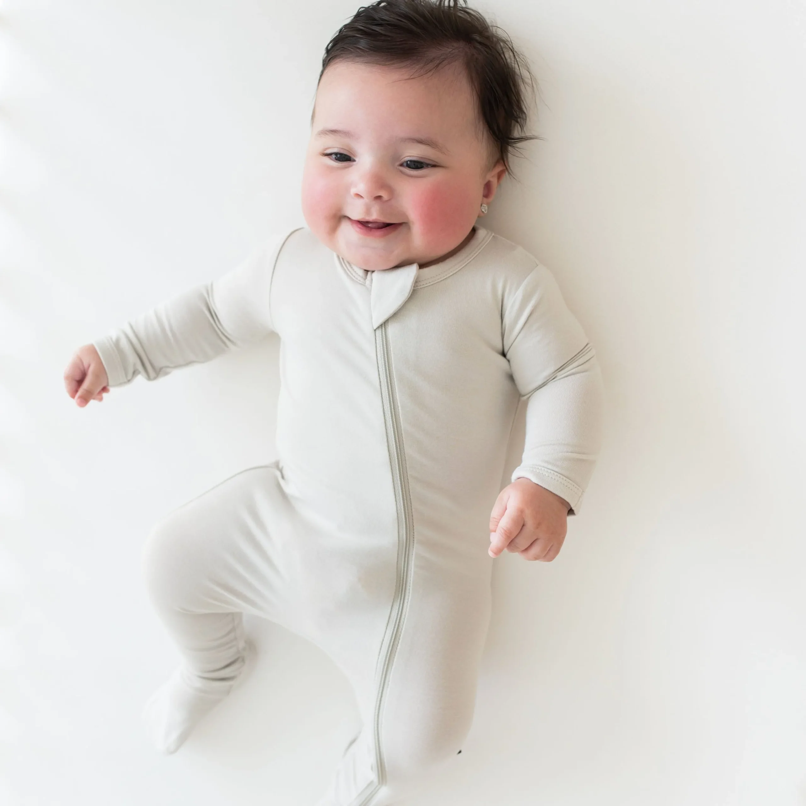 Kyte Baby Zippered Footie in Oat Hot