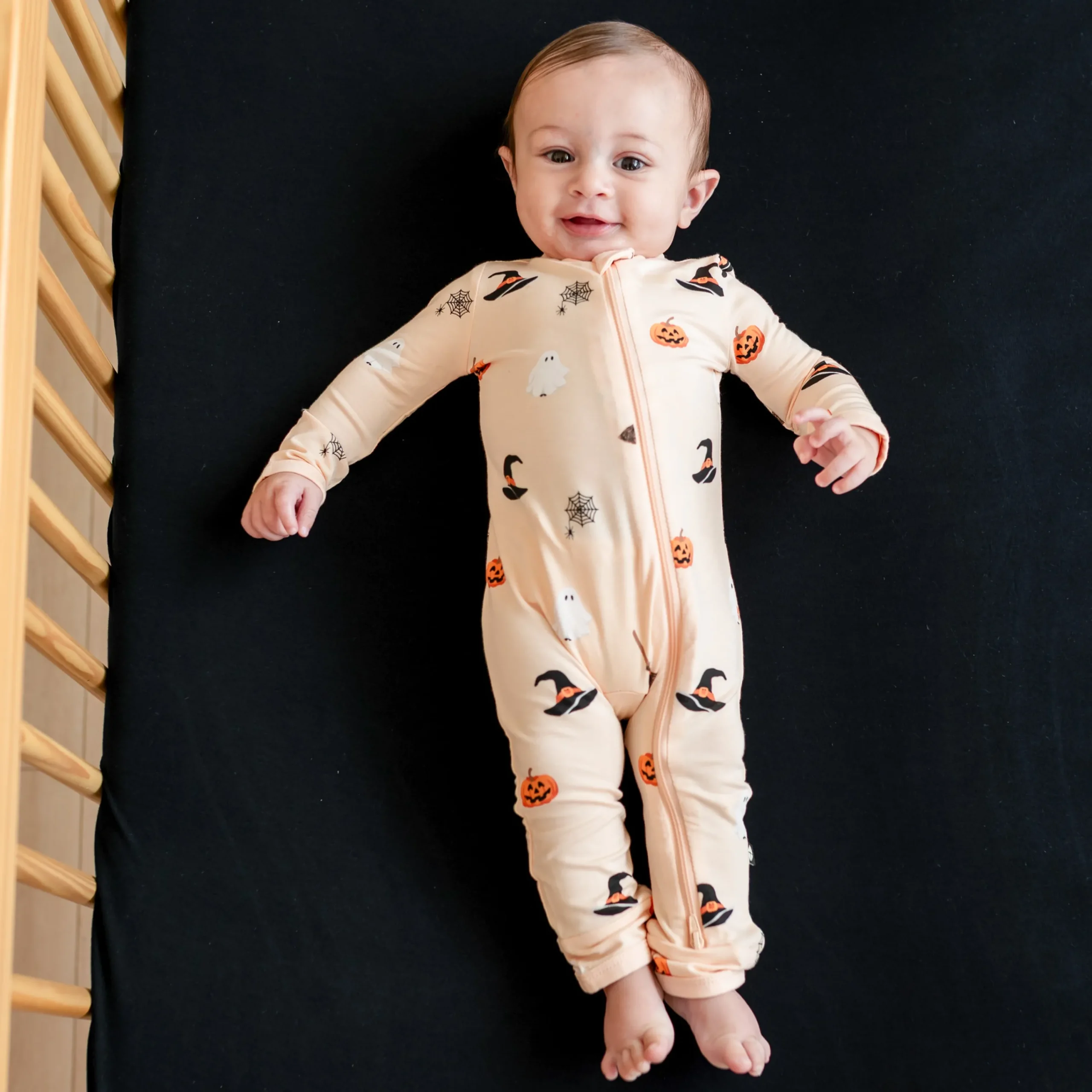 Kyte Baby Zippered Romper in Bewitched Online