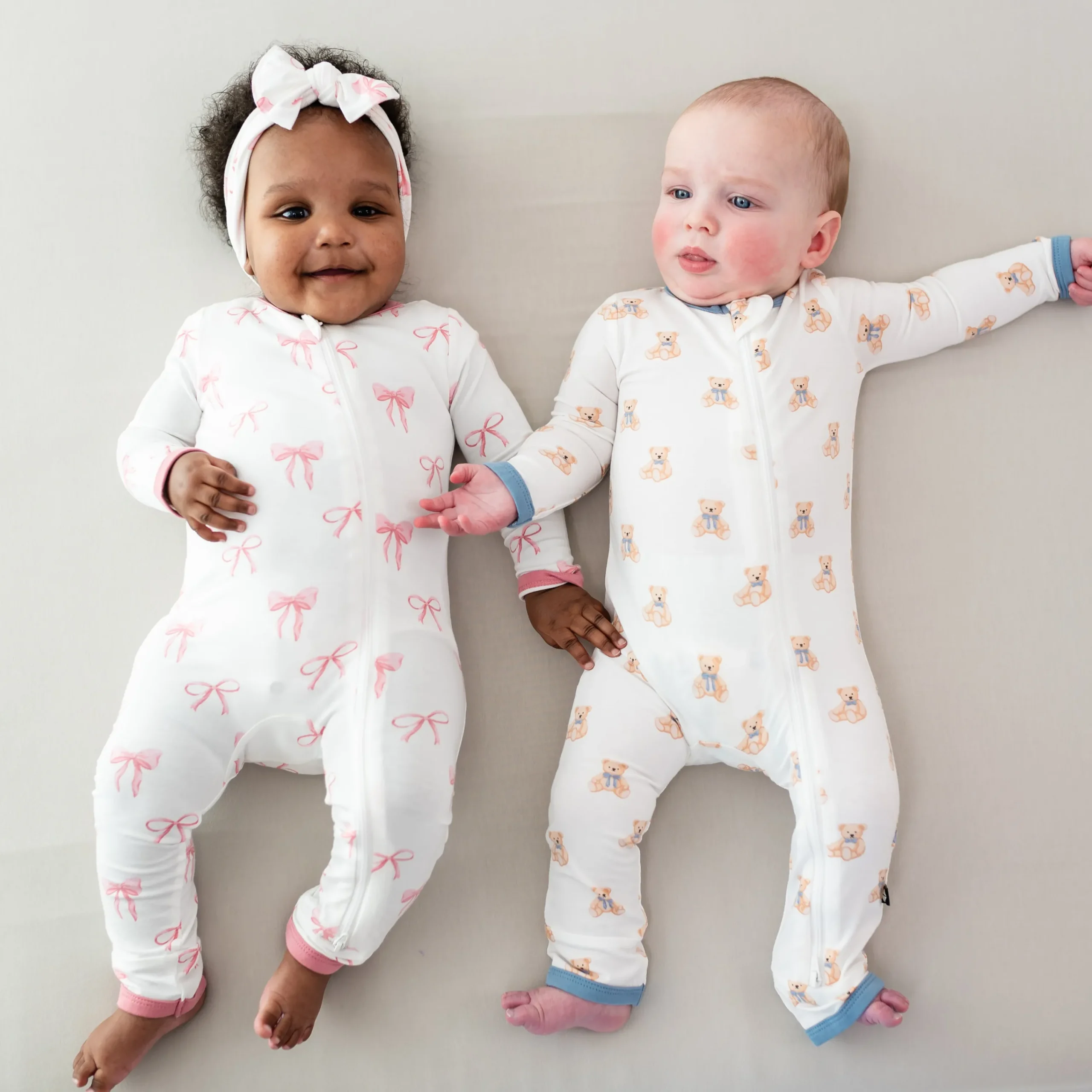 Kyte Baby Zippered Romper in Bow New