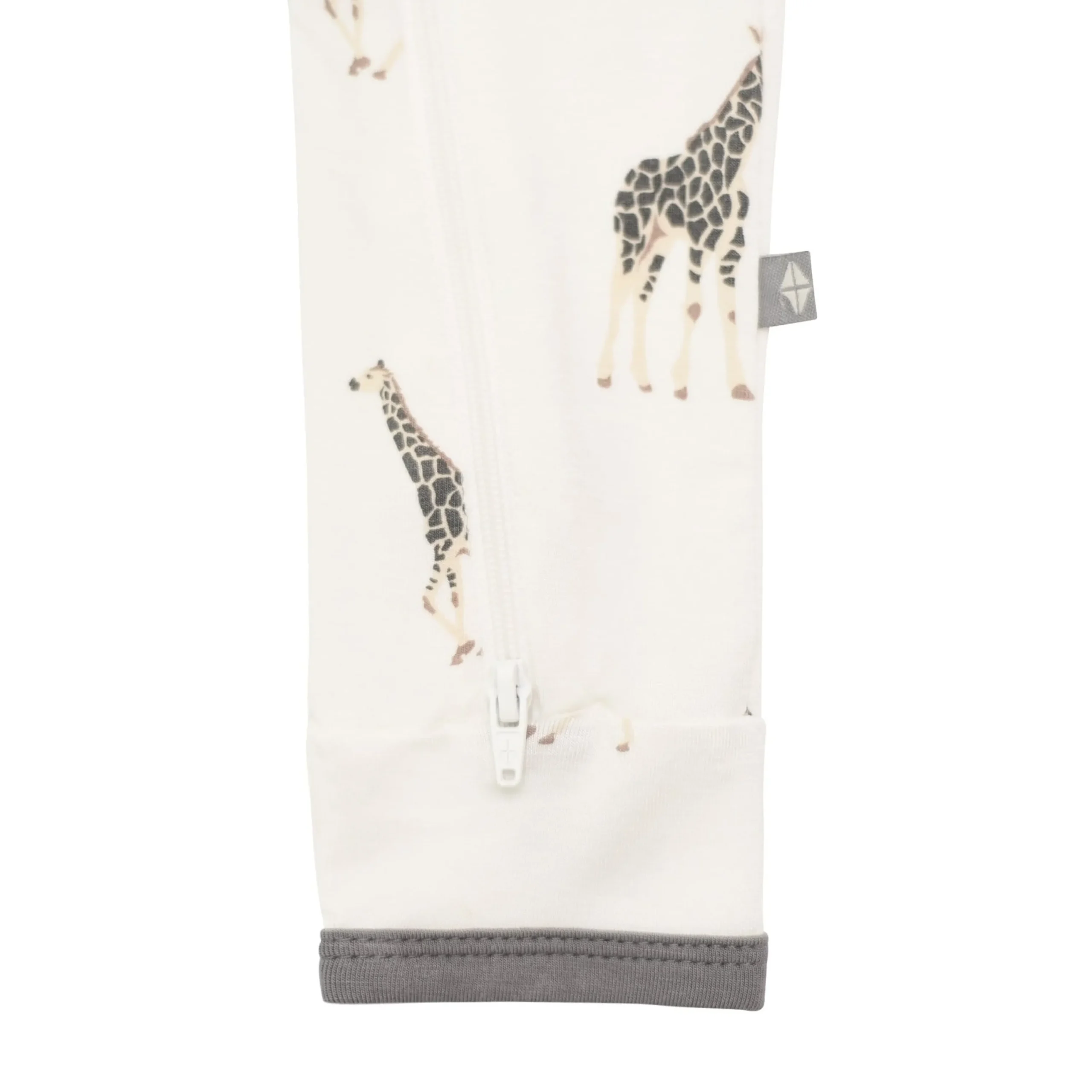 Kyte Baby Zippered Romper in Giraffe New