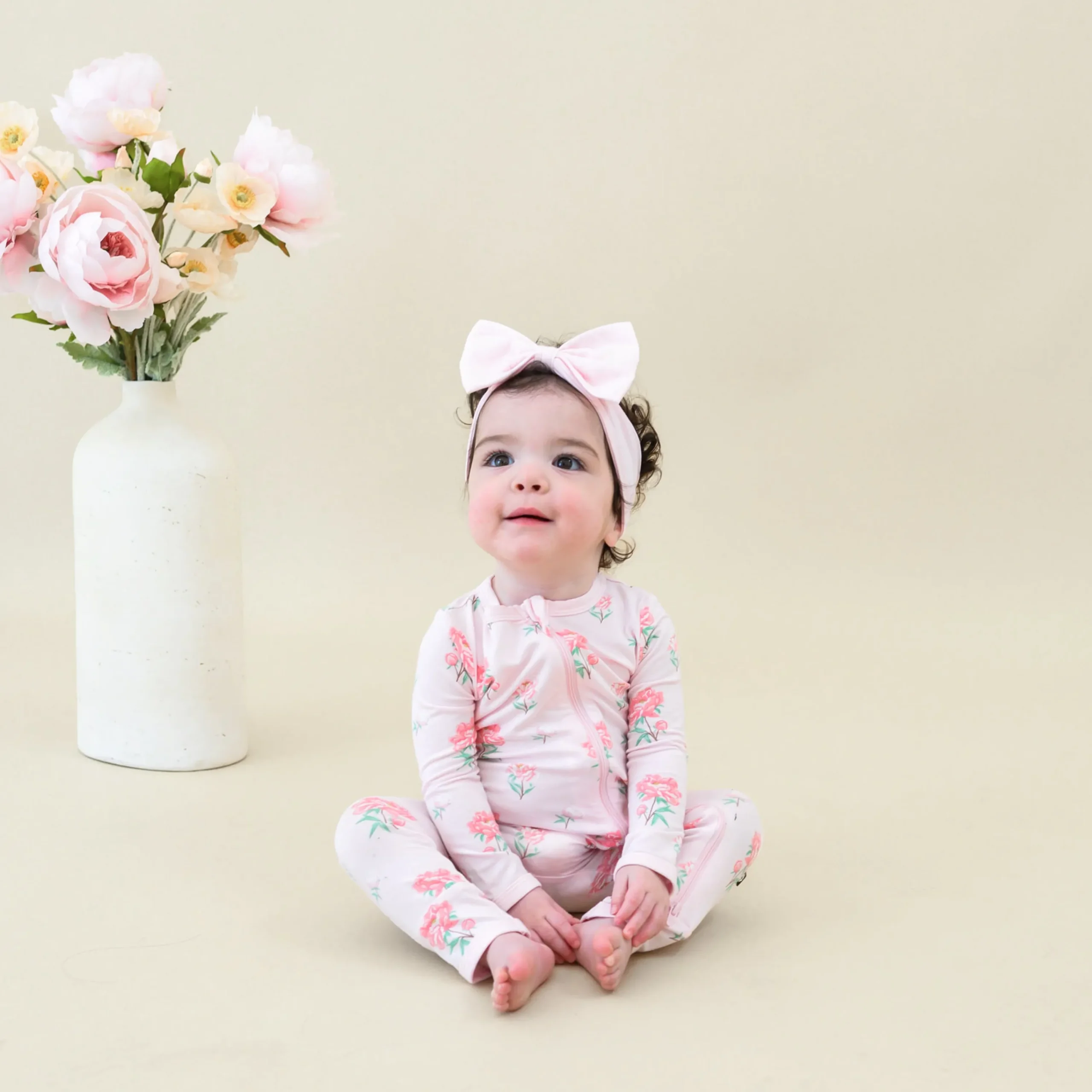 Kyte Baby Zippered Romper in Sakura Peony Hot